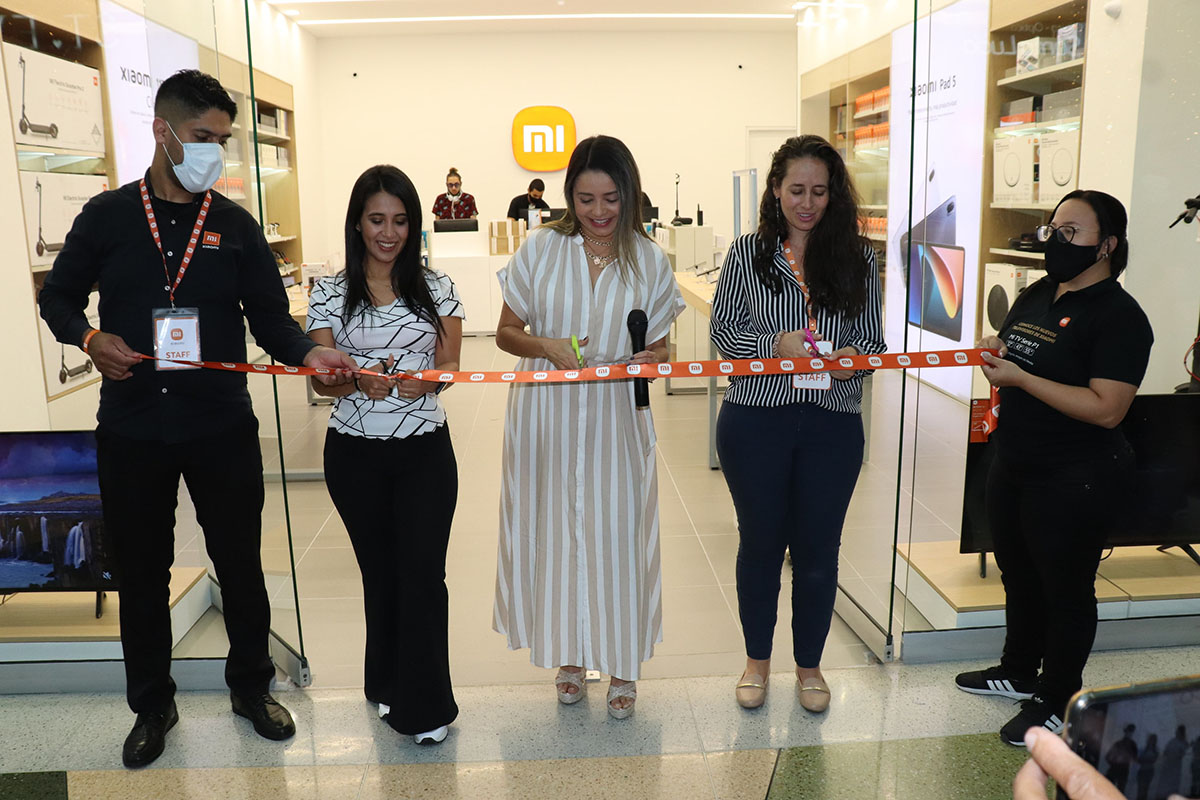 Xiaomi lleva el poder de la ‘cinemagia’ a Medellín con la apertura de su tienda No. 17