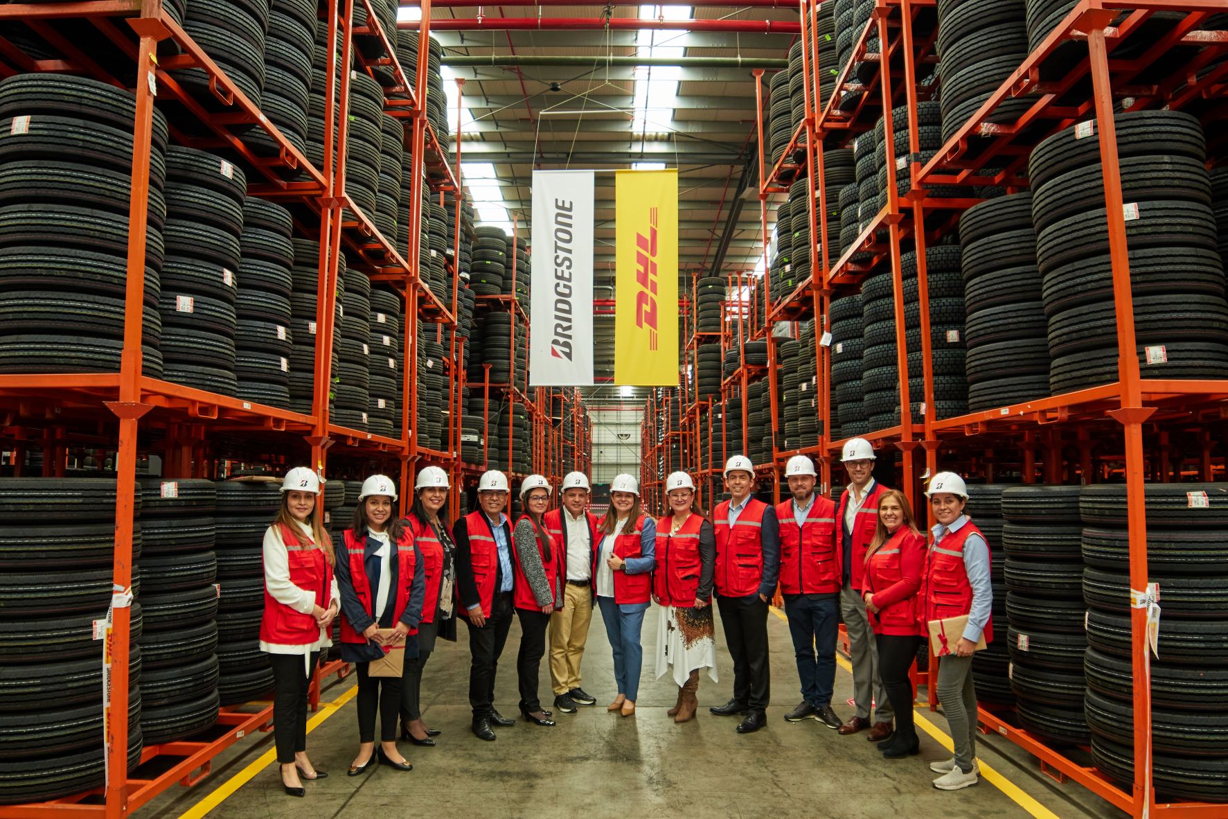 Con Gran Éxito Bridgestone Abre su Nuevo Centro de Distribución en Colombia