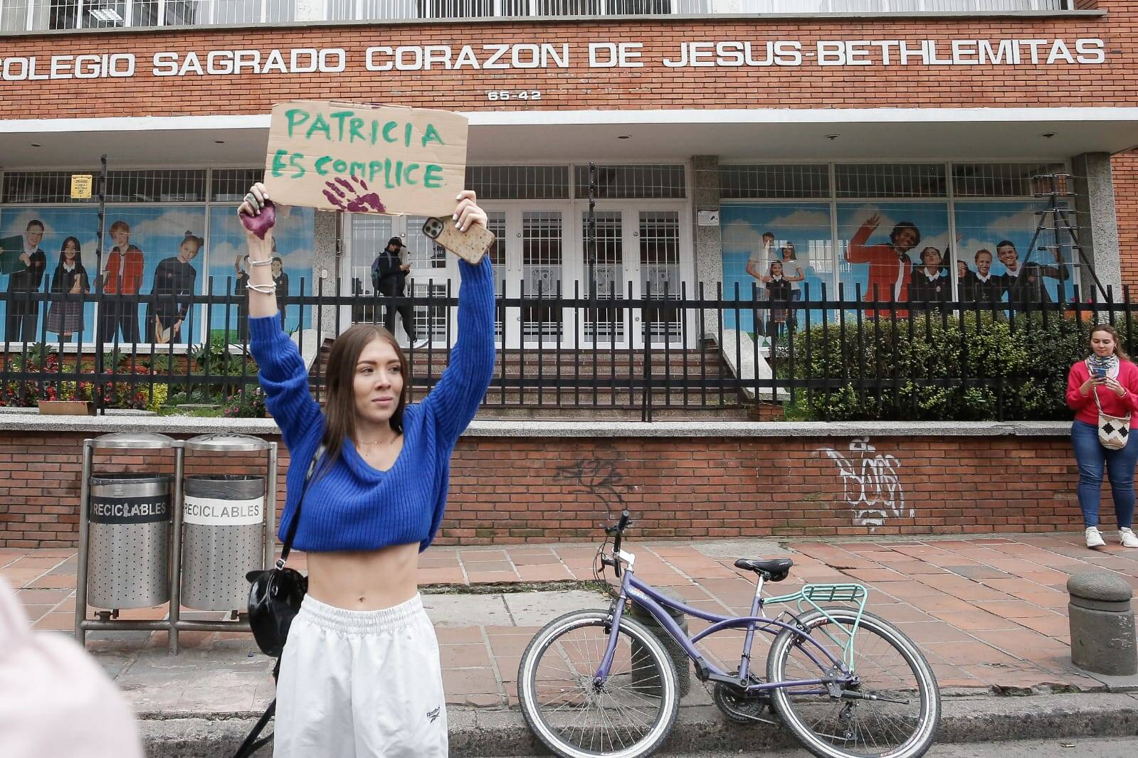 Estudiantes denuncian acoso en colegio Bethlemitas