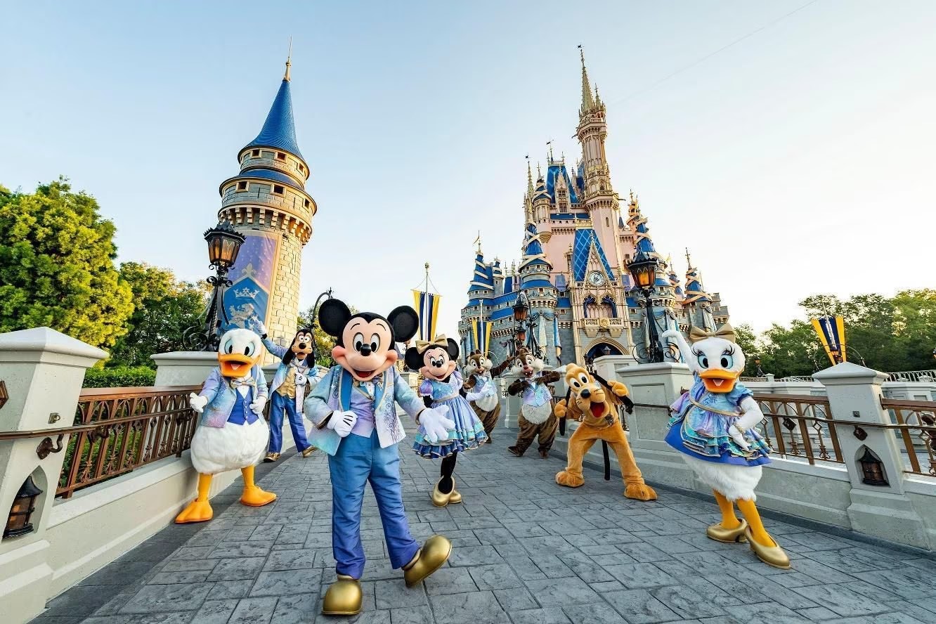Disney demanda al gobernador de Florida, por toma de terrenos