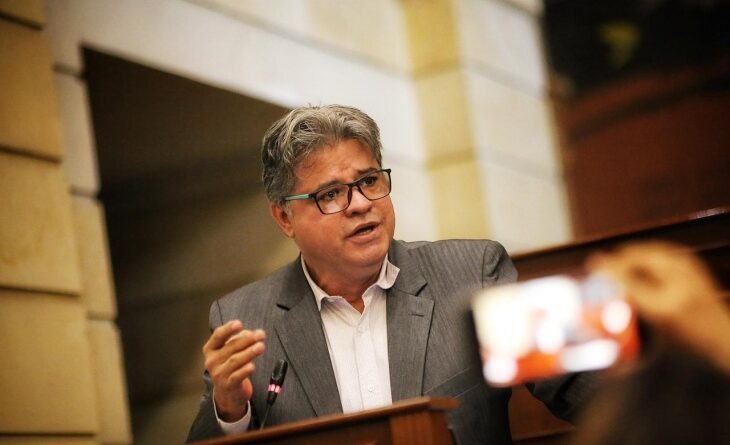 La Procuraduría abrió investigación contra el senador Wilson Arias - Google
