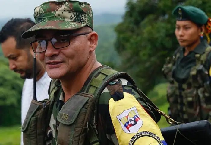 FARC amedrenta habitantes de Charras-Redes sociales