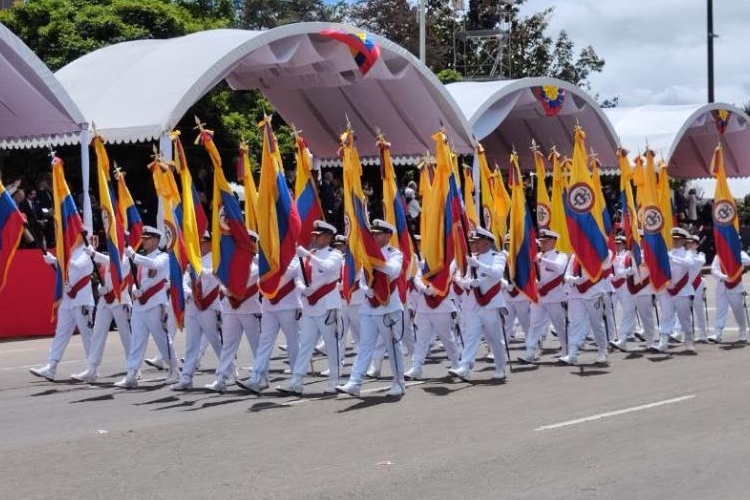 Cierres viales en Bogotá por desfile militar del 20 de julio - Google