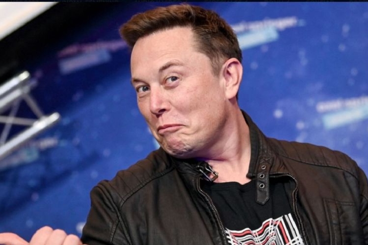 Elon Musk desea saber por qué no se contactado con extraterrestres - Google
