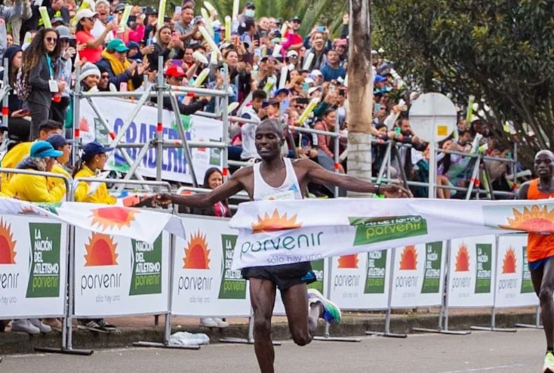 Se llevó a cabo la Media Maratón de Bogotá - Google