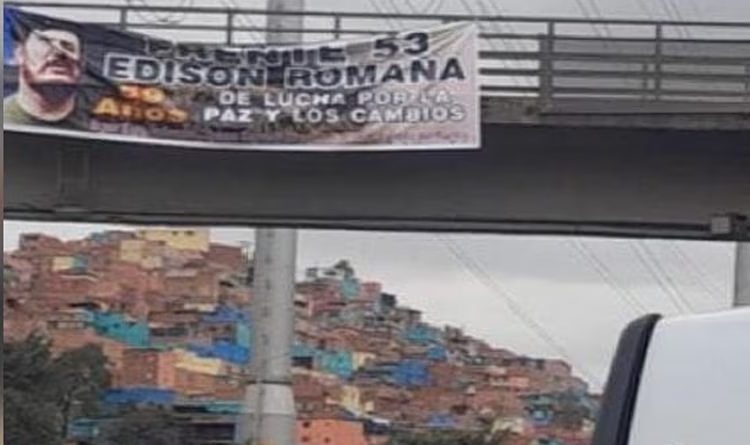 Pancartas en Bogotá alusivas a las disidencias de las Farc las pusieron delincuentes comunes - Redes Sociales