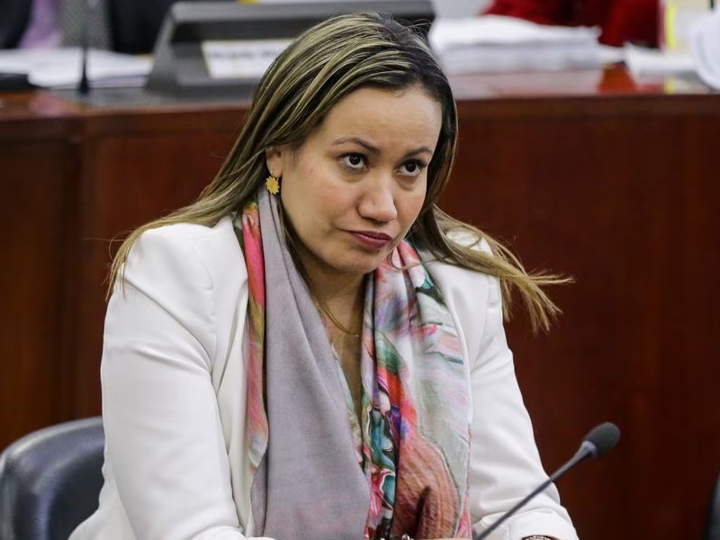 La exministra Carolina Corcho desmintió interés en administrar una EPS - Google
