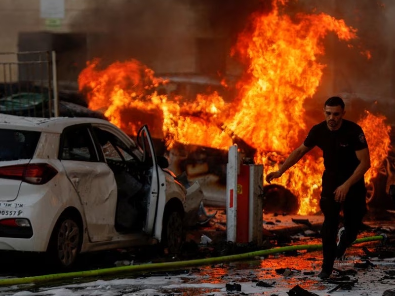 En medio de los bombardeos, Israel mató a dos altos cargos de Hamás en Gaza - Google