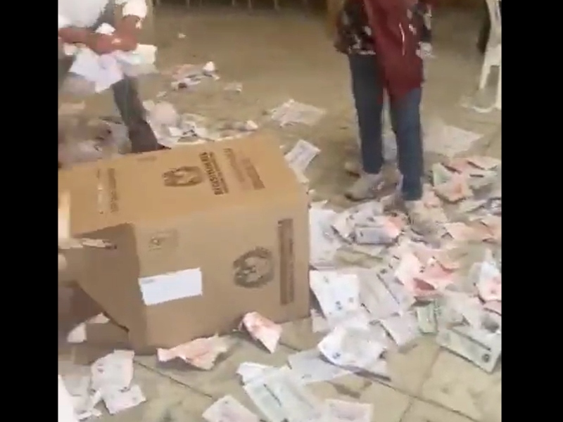 Varios hechos violentos se presentaron en municipios del país durante elecciones - Captura de video