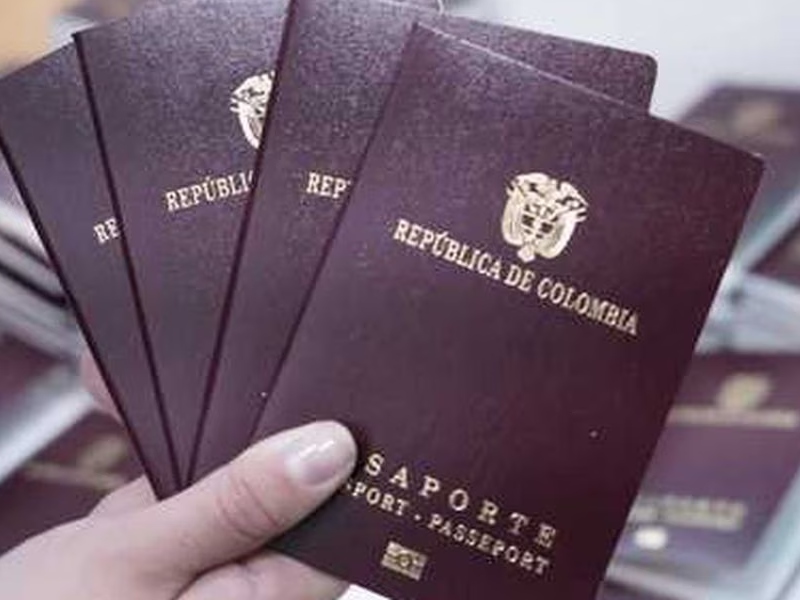 Thomas Greg pidió que le entreguen el contrato de pasaportes o una compensación - Google