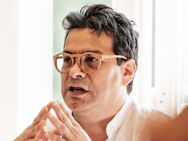 Cambios en el gobierno; Danilo Rueda dejó de ser el Comisionado de Paz - Google