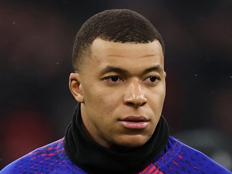 Al PSG no le importaría que Mbappé se fuera gratis el próximo año - Google