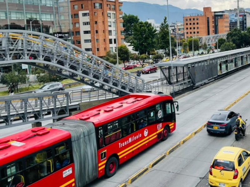 Varias estaciones del sistema de transporte TransMilenio cambiaron de nombre - Google
