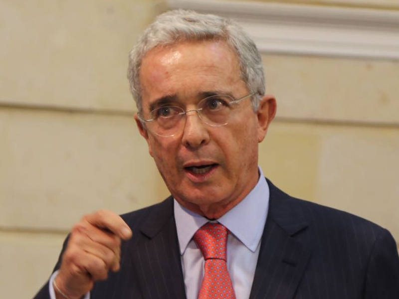 Expresidente Álvaro Uribe confirmó reunión con el presidente Gustavo Petro - Google