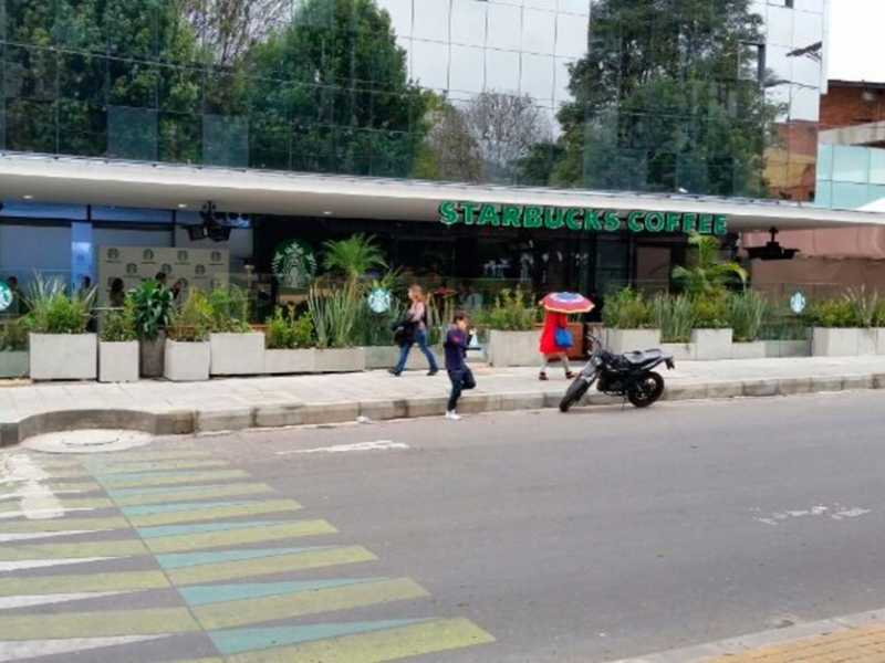 Atraco masivo en reconocido café al norte de Bogotá - Google