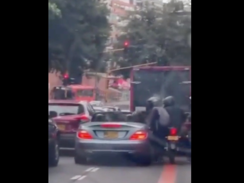 Así planearon y ejecutaron robo a Mercedes Benz en Bogotá - Captura de video
