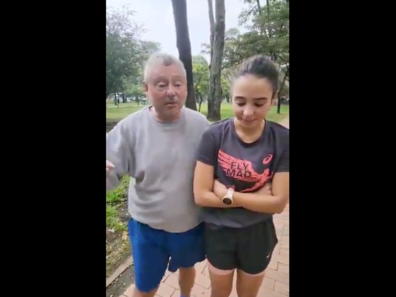 Joven deportista fue atacada en el parque El Virrey para robarla - Captura de video