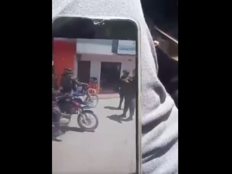 Hombres de las disidencias llegaron hasta estación de Policía en Nariño - Captura de video