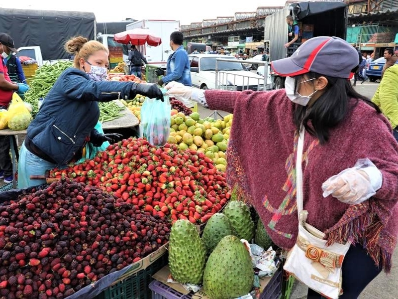 Economía de Colombia creció solo un 0,6 % en 2023, reveló el DANE - Google