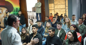 Escuela Distrital de Emprendimiento: una oportunidad para jóvenes en Bogotá.