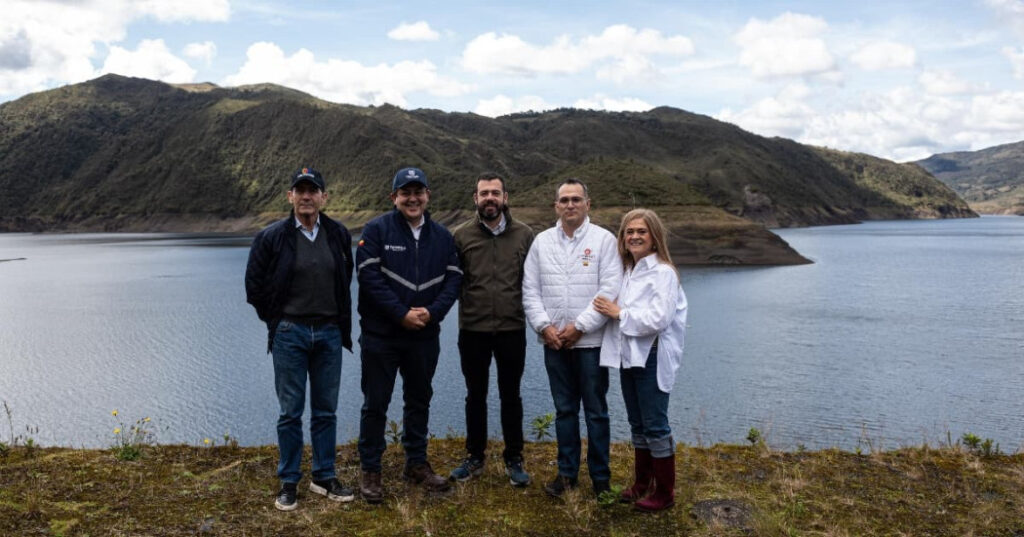 Alcalde Galán y organismos de control inspeccionan estado del Sistema Chingaza.