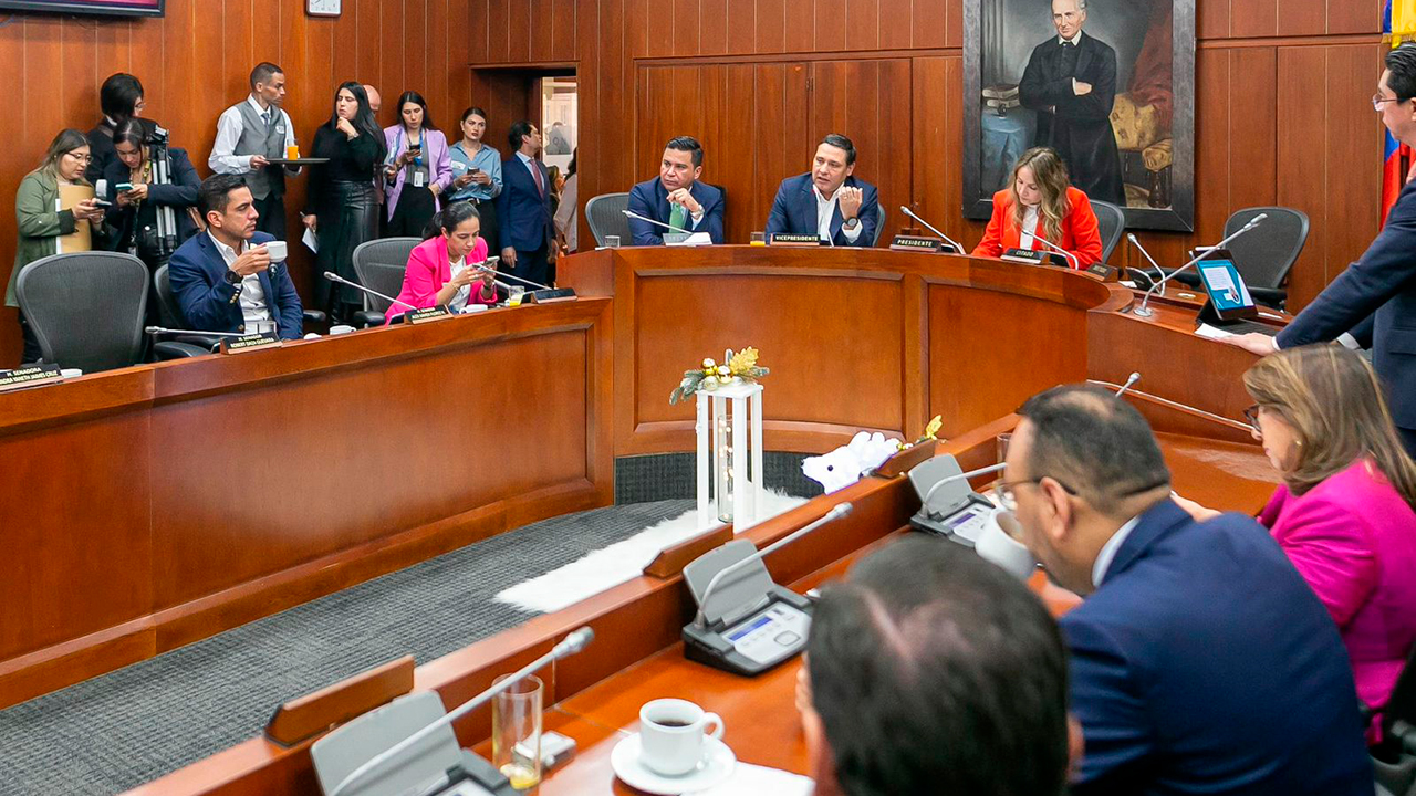 Congreso aprobó, en penúltimo debate, proyecto de ley de datos para impulsar la inteligencia artificial en el país