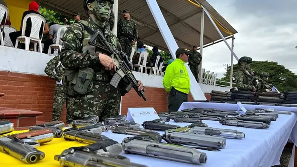 Ofensiva en el Catatumbo deja 45 laboratorios de cocaína destruidos por la Fuerza Pública.