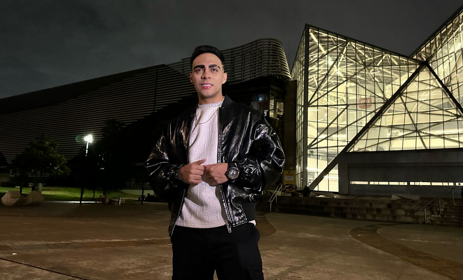 DYSAM lanza «CORAZÓN BLINDADO» bajo la firma de DROP THE BEAT RECORDS