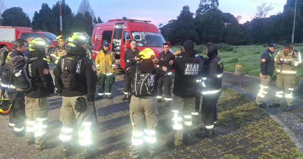 Bomberos de Bogotá rescató tres personas que se habían extraviado en Monserrate