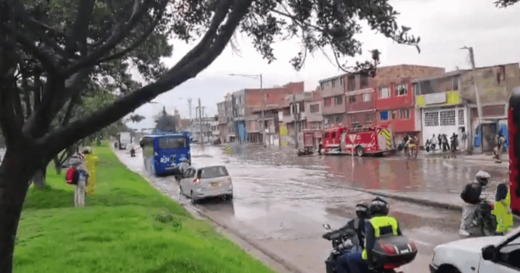 Así está la movilidad en Bogotá tras las fuertes lluvias de las últimas horas.