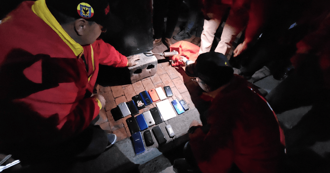 Operativo de espacio público en Ciudad Bolívar: recuperaron 19 celulares robados