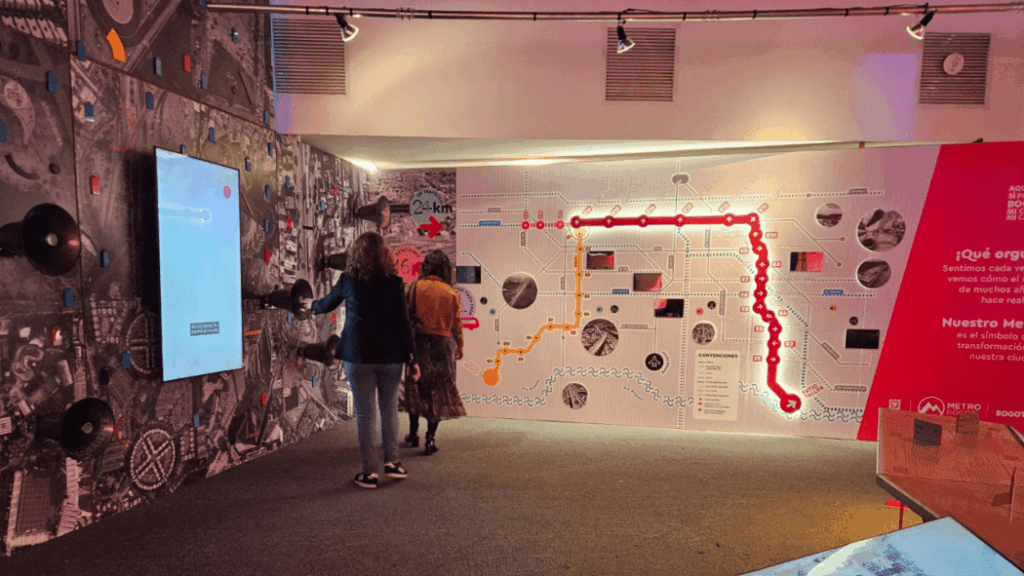 Aprende sobre el proyecto Metro de Bogotá en la FILBo 2025 en Corferias.