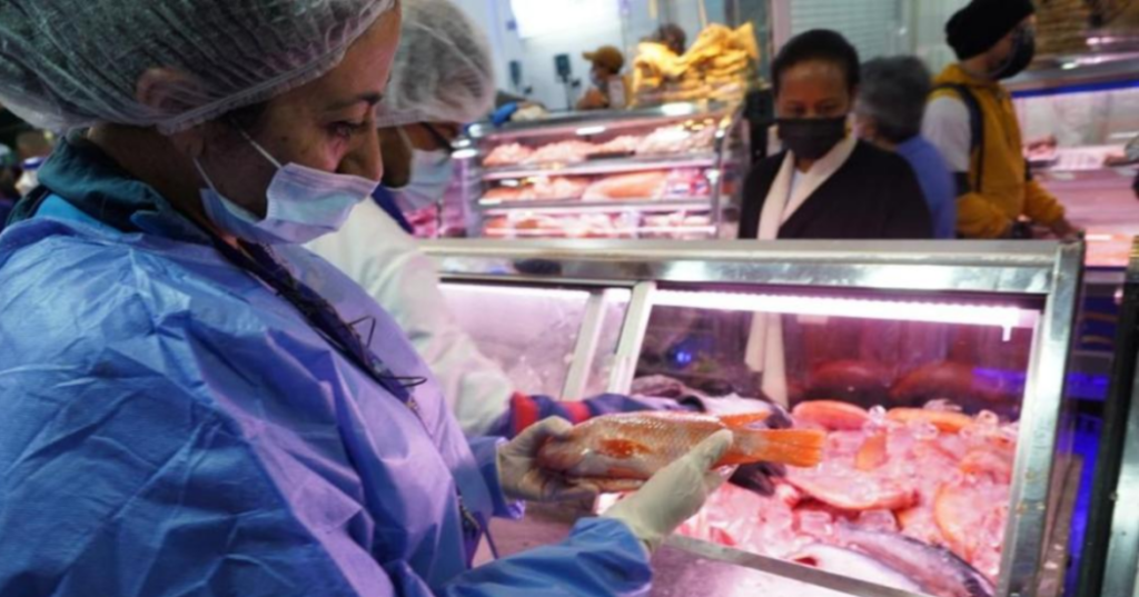 Sigue estas recomendaciones si vas a comprar pescado en esta Semana Santa 2025.