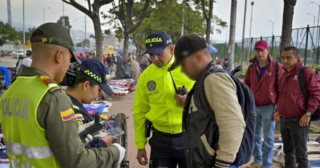 Un capturado y más de 100 dosis de drogas incautadas en centro de Bogotá.