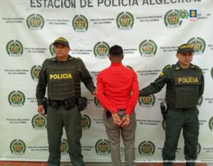 En Huila fue asegurado presunto responsable de abusar sexualmente de su hija.
