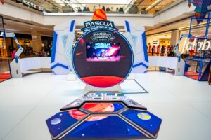 ¡El Centro Comercial Multiplaza en Bogotá lanza una Pascua Interestelar para niños y familias!.