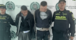 Policía captura a dos hombres en la localidad de Kennedy tras cometer un hurto.