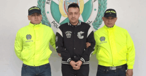 Judicializado músico que compartió material de índole sexual de menor de edad.