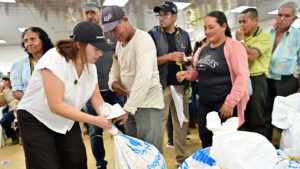 Gobierno entrega más de 20.000 ayudas humanitarias en 80 veredas de Guaviare afectadas por la ola invernal.