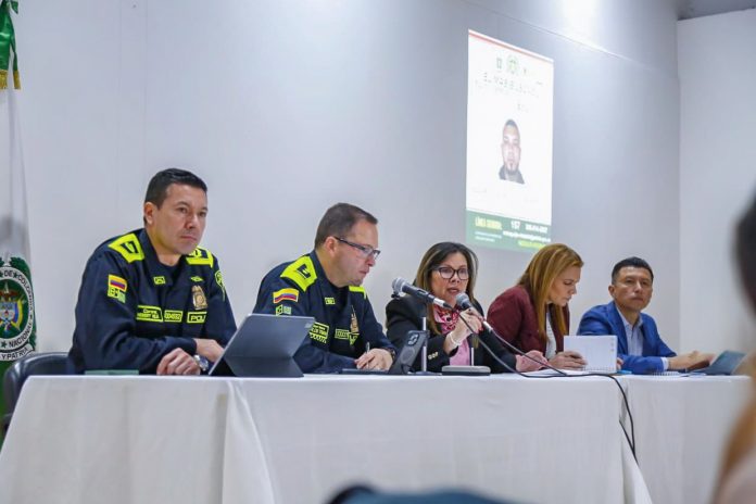 Cuatro personas judicializadas, más de 300 actividades investigativas y de análisis: avances de la investigación por el atentado contra senador Miguel Uribe Turbay.