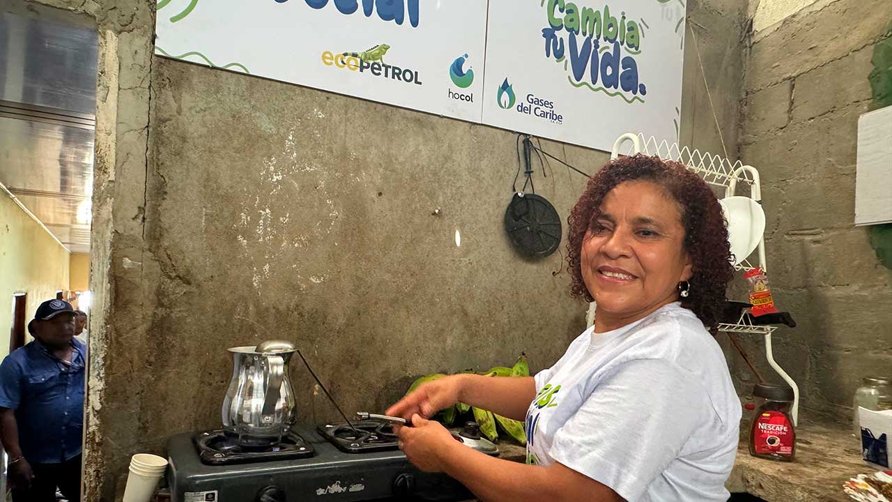 Gas natural llega por primera vez a 2.700 hogares del Magdalena gracias a Ecopetrol.