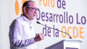 MinTrabajo socializa reforma laboral en Foro de la OCDE en Barranquilla.