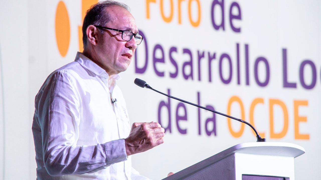 MinTrabajo socializa reforma laboral en Foro de la OCDE en Barranquilla.