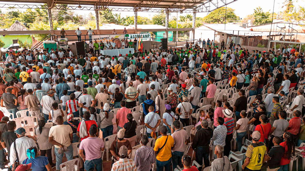 Reforma Agraria: Gobierno entrega más de 2.000 hectáreas a familias campesinas de Bolívar