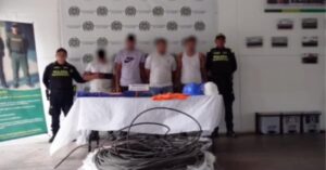 Cayeron cuatro personas hurtando fibra óptica en el sur de Bogotá.