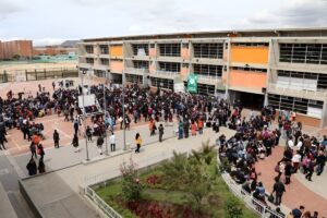 Niña terminó hospitalizada por agresión de otra estudiante en colegio de Bogotá - Foto: Tomada de internet
