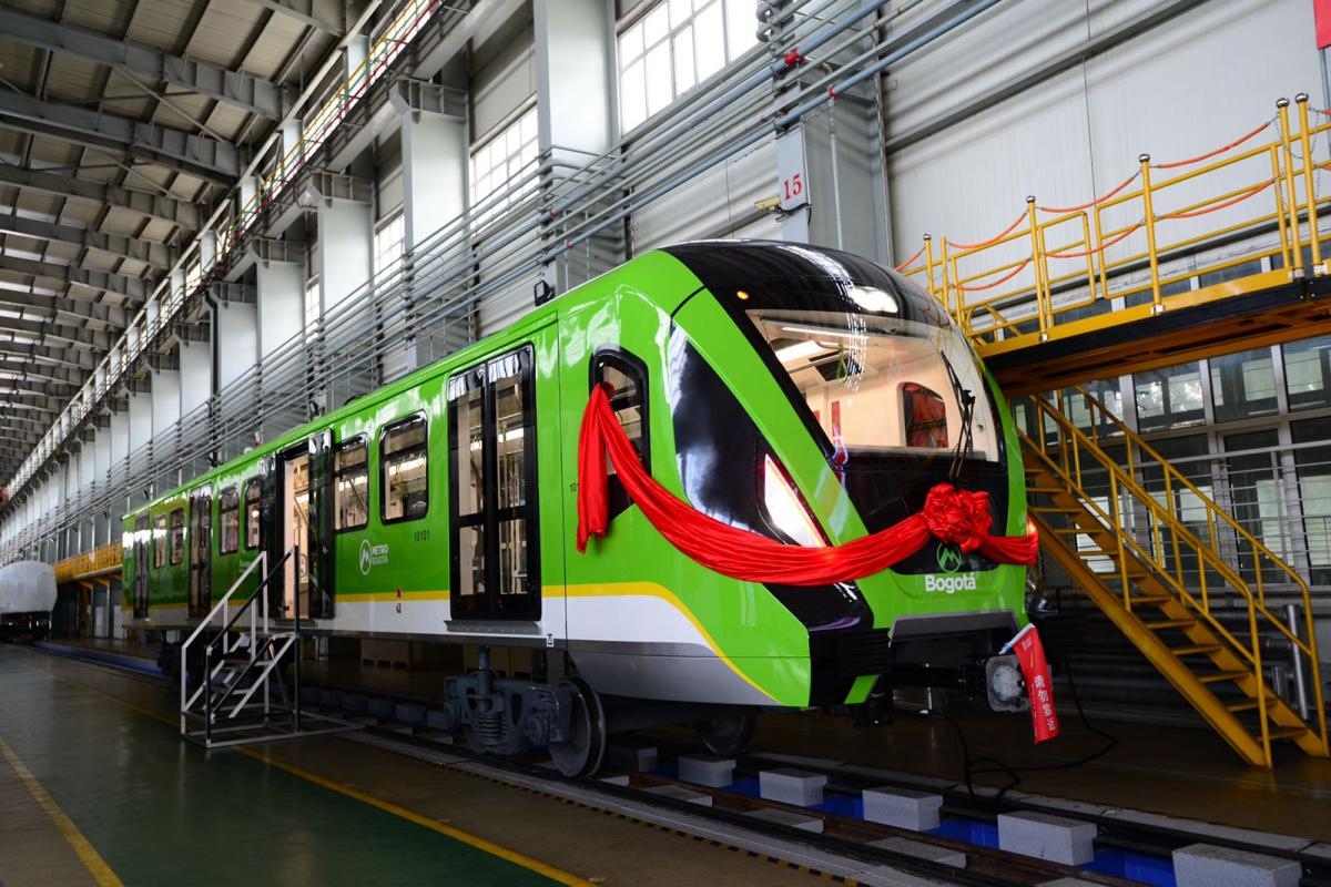 Alcalde Carlos Fernando Galán confirmó luz verde del Gobierno para pedir crédito que financiará segunda línea del Metro - Foto: Metro de Bogotá