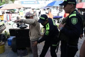 Operativo en el centro de Bogotá dejó incautación de varias armas - Foto: Cortesía