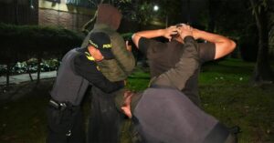 Operativo en Prado Veraniego y humedal Córdoba, dejó cinco locales suspendidos.