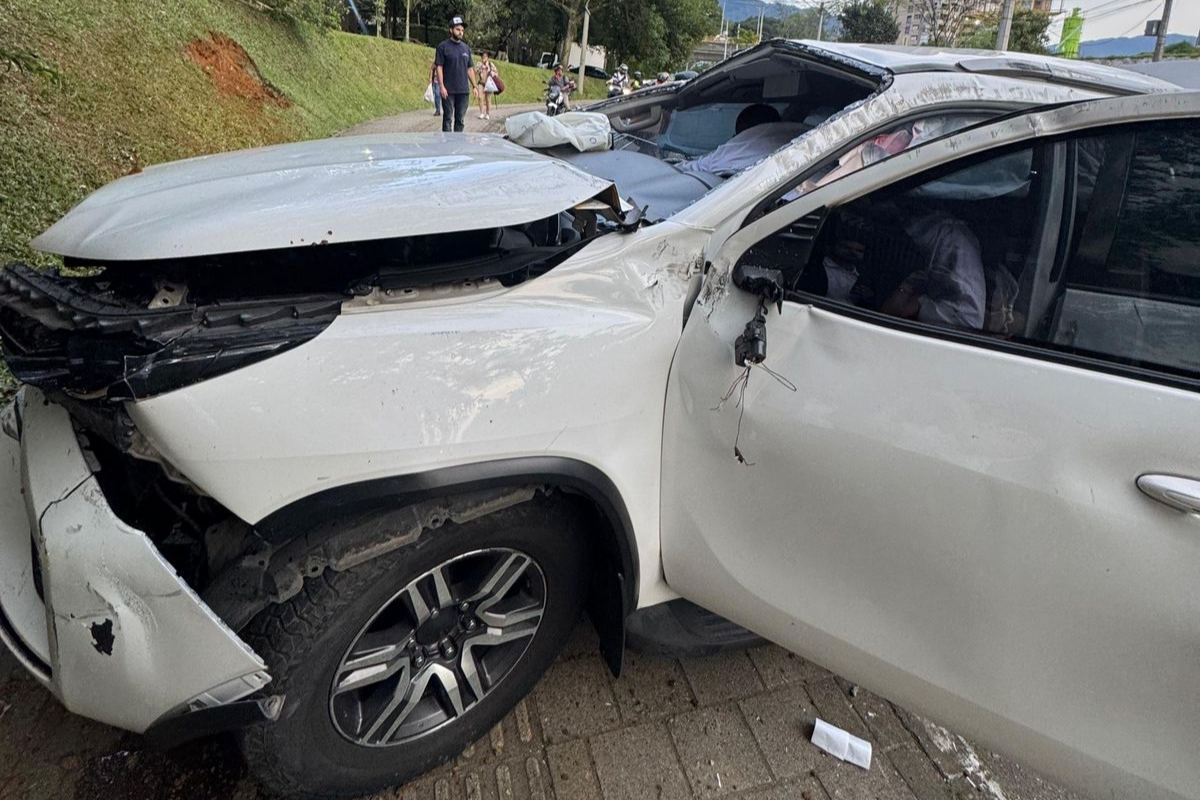 Precandidato Daniel Palacios sufrió grave accidente en Medellín